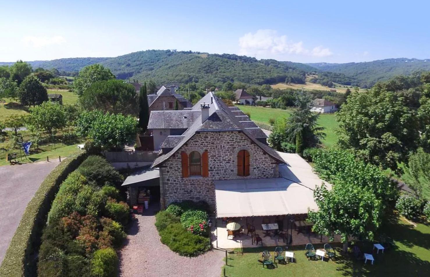 Gite Bellevue - Domaine De La Chapelle En Correze Kültér fotó